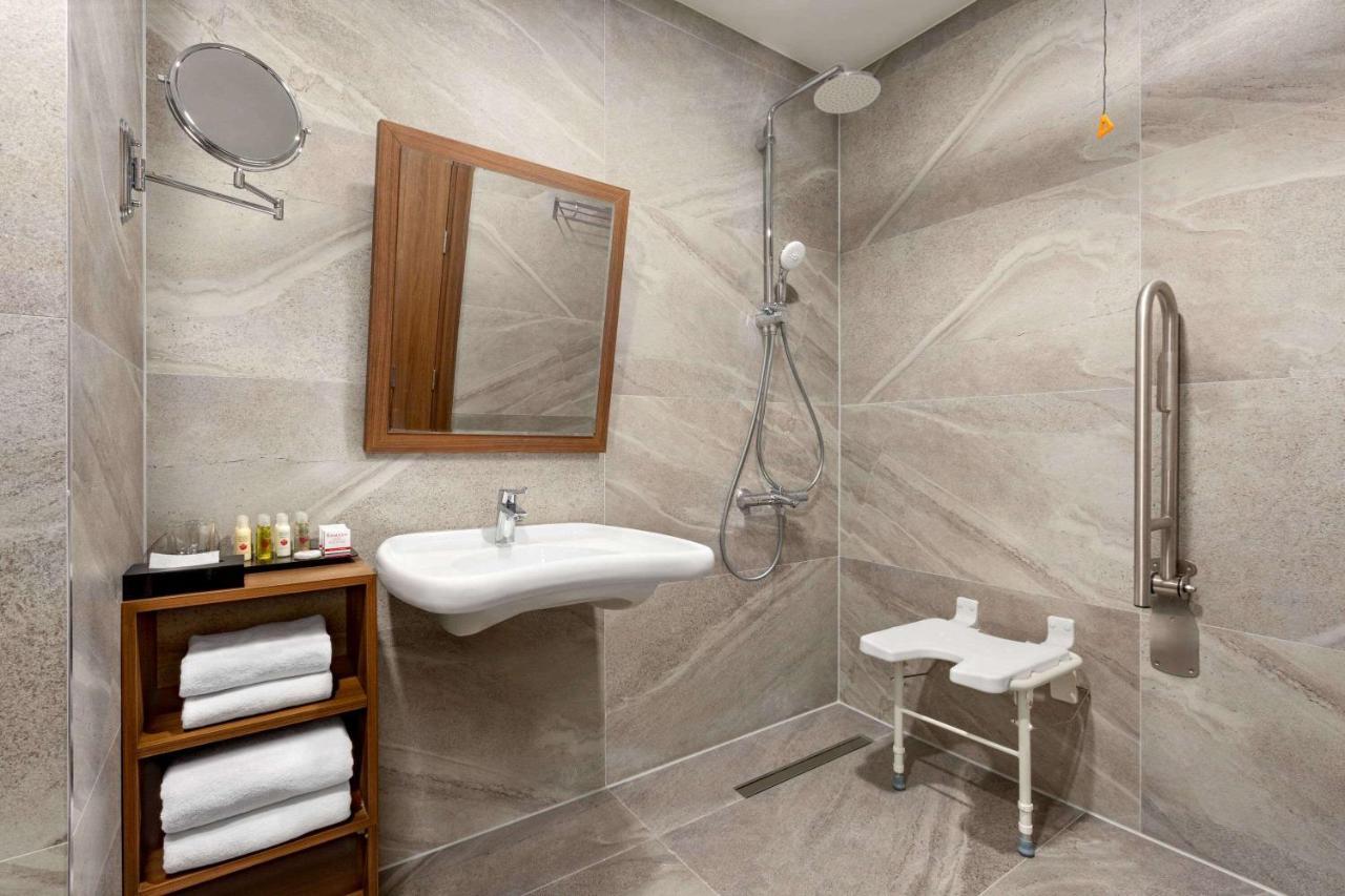 מלון Ramada By Wyndham Adıyaman מראה חיצוני תמונה
