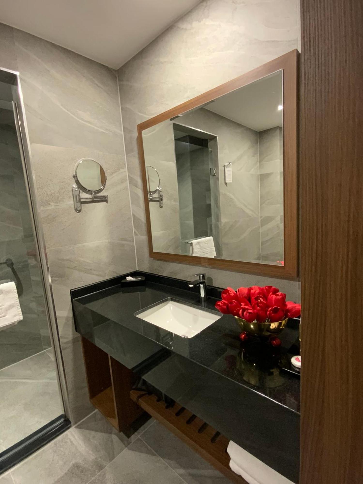 מלון Ramada By Wyndham Adıyaman מראה חיצוני תמונה
